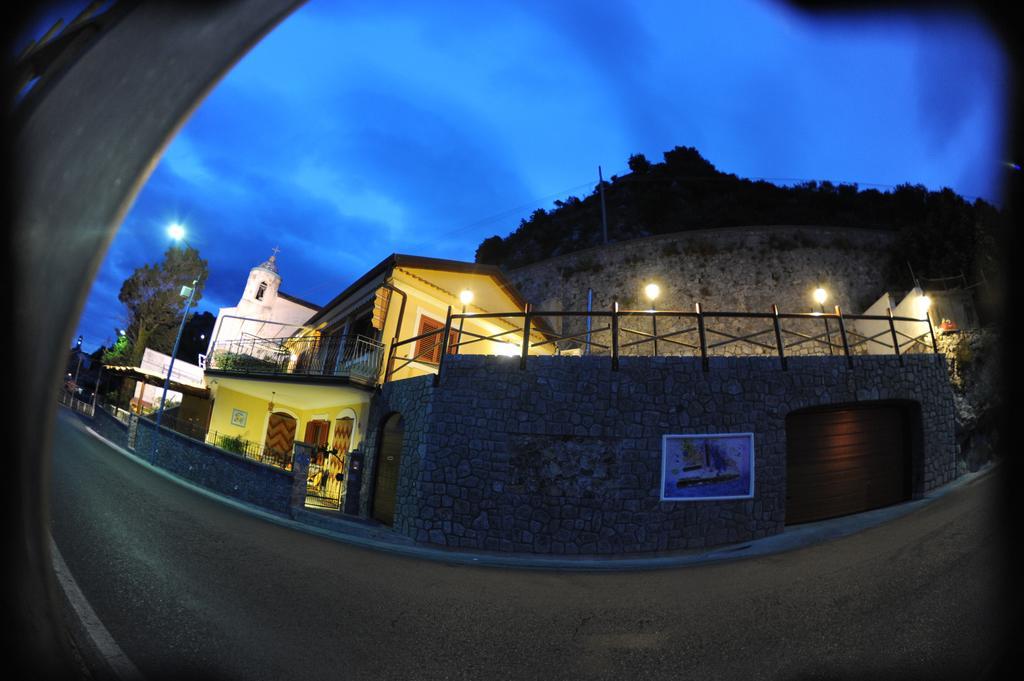 La Mela Blu Bed & Breakfast Furore Dış mekan fotoğraf