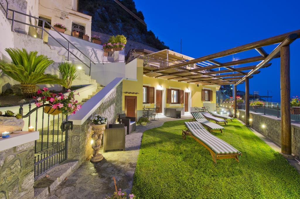 La Mela Blu Bed & Breakfast Furore Dış mekan fotoğraf