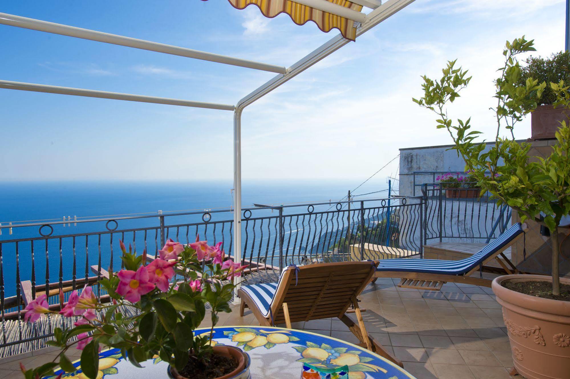 La Mela Blu Bed & Breakfast Furore Dış mekan fotoğraf