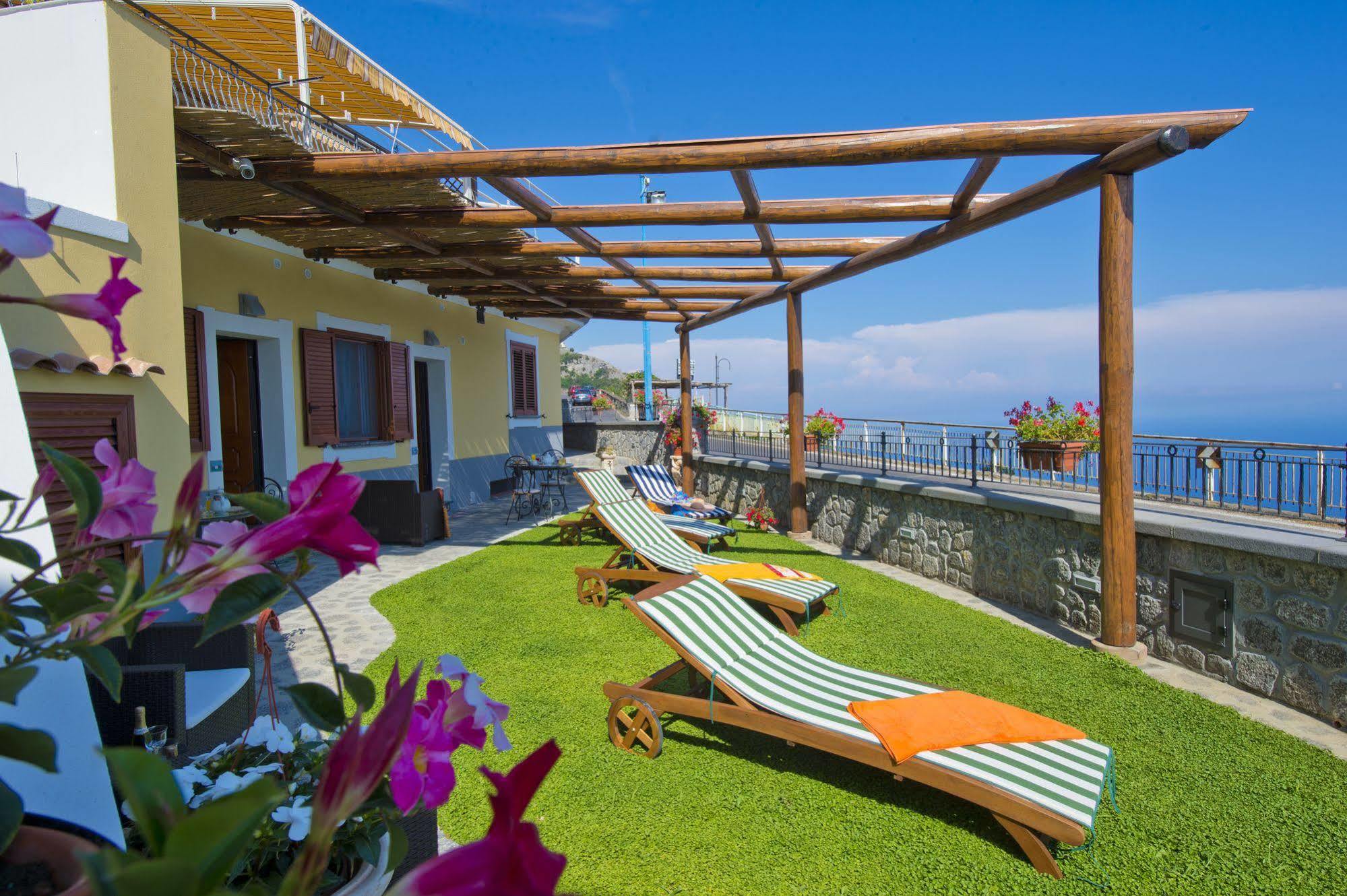 La Mela Blu Bed & Breakfast Furore Dış mekan fotoğraf